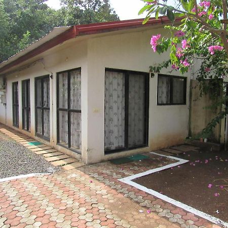 Retreat Chalets, The Nest, At Sparsh Resorts, カルジャット エクステリア 写真